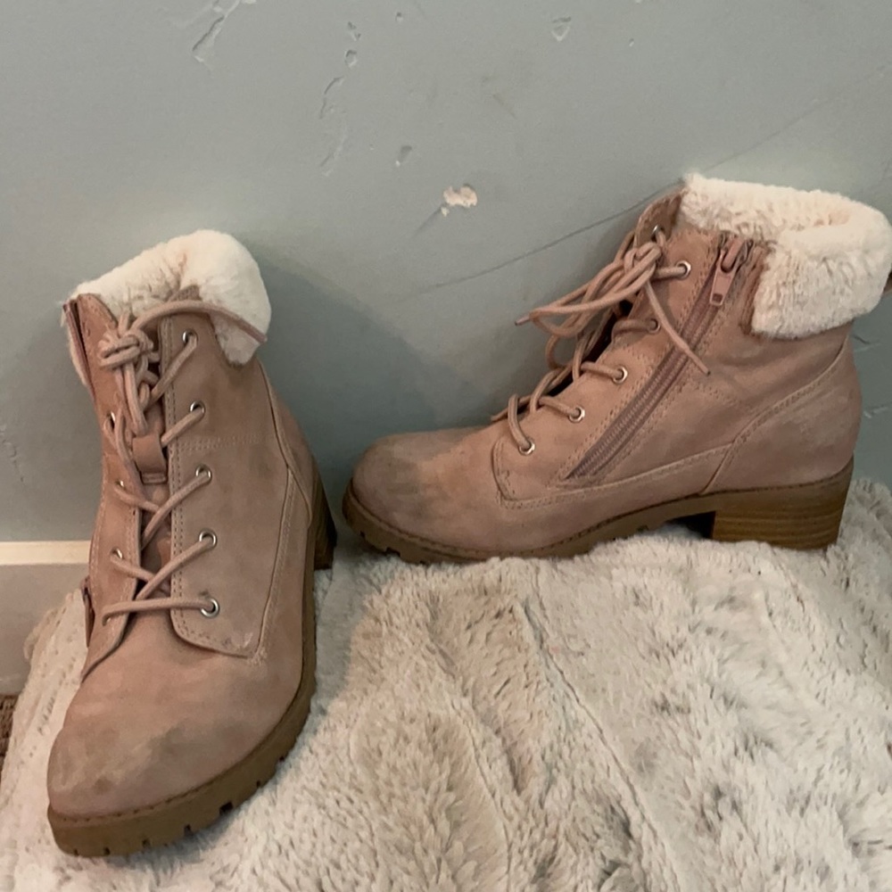 Pink furry boots  girls size 2